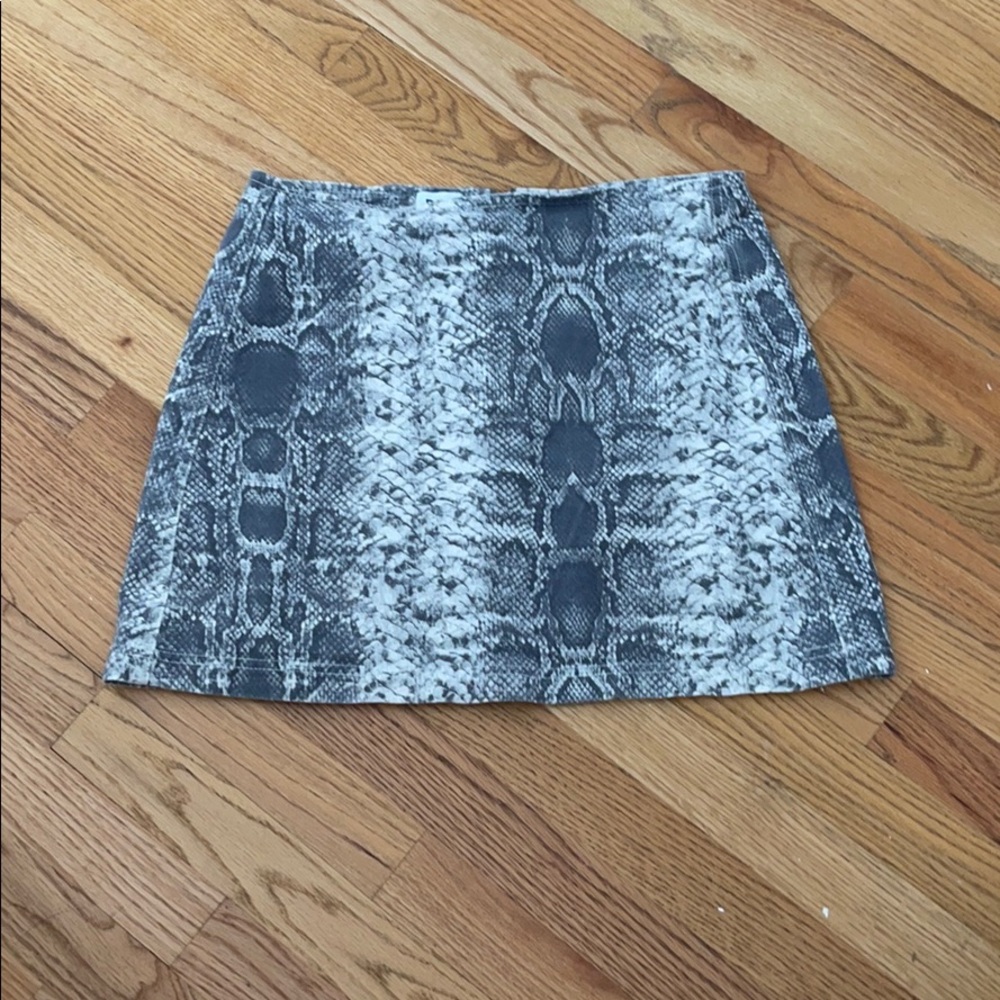 Snakeskin print mini skirt